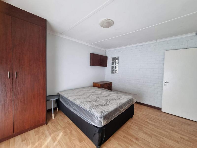 To Let 2 Bedroom Property for Rent in Highbury Western Cape